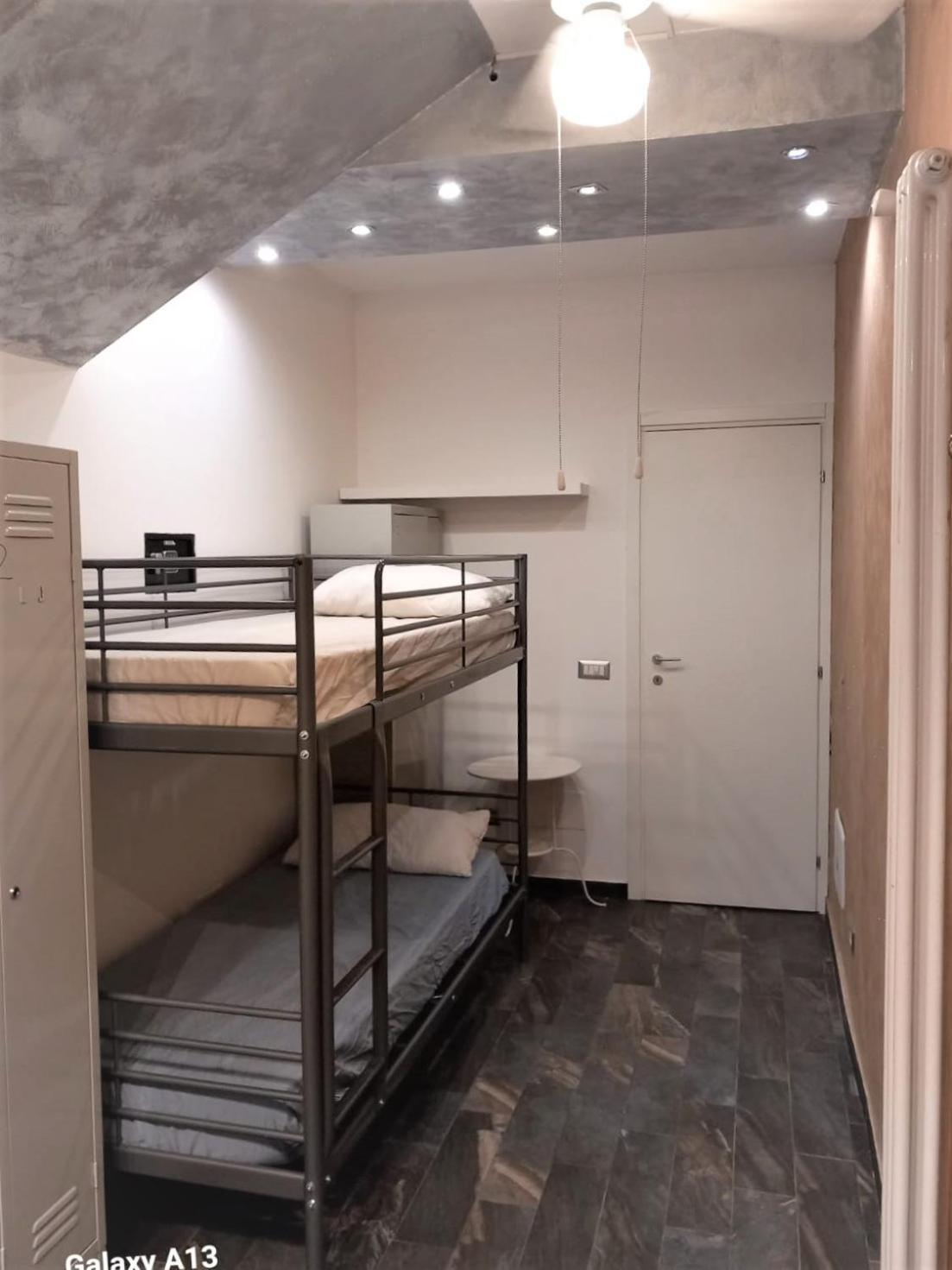 Atmos Luxe Navigli Vandrerhjem Milano Eksteriør bilde
